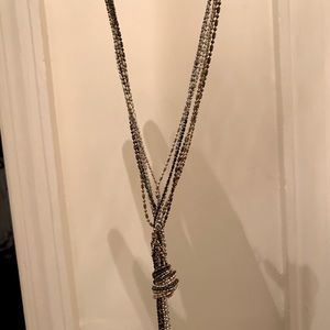 Women’s beaded necklace